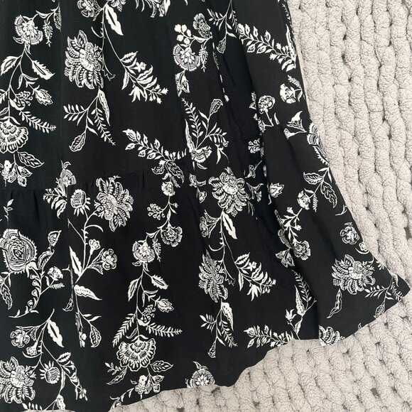 Old Navy Tiered Maxi Dres Black & White Medium - Picture 8 of 13